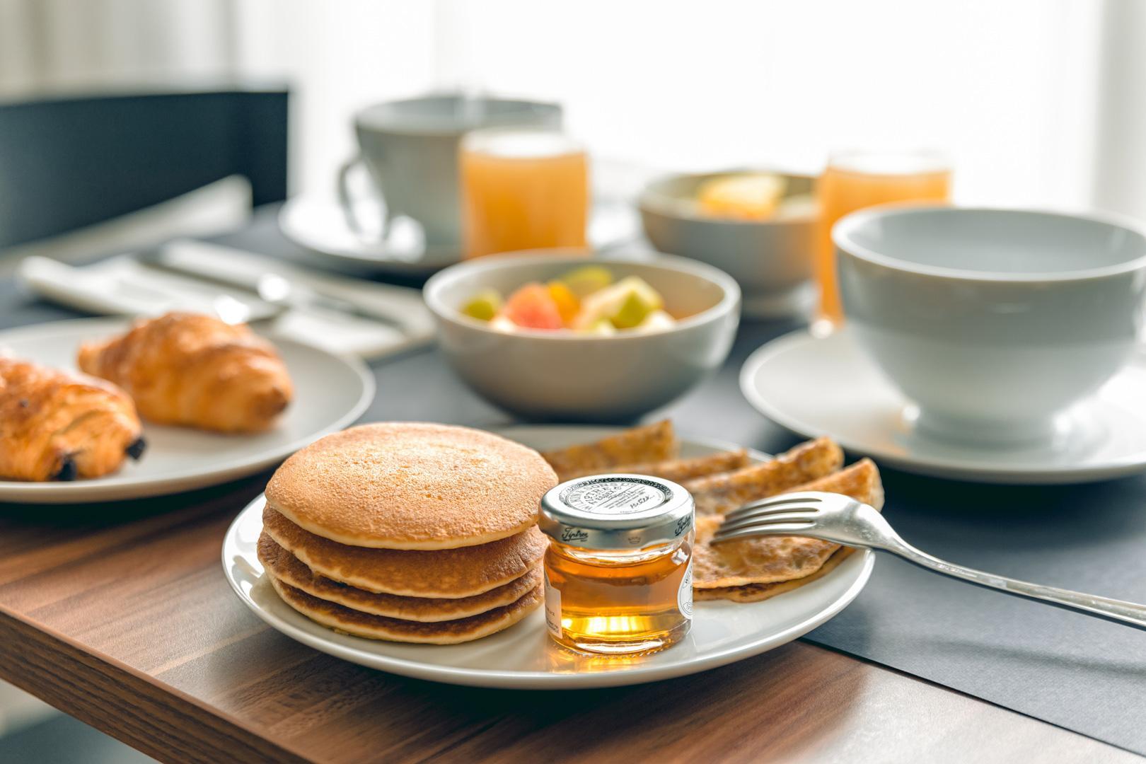 Petit déjeuner hôtel 4 étoiles Atrium****